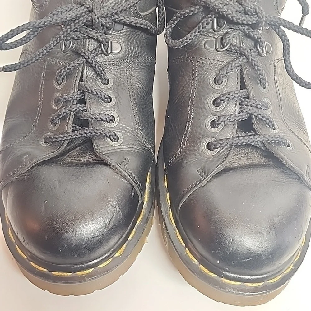 Dr. Martens Vintage Black Leather Oxfords Made In England 8312 12  Gorpcore